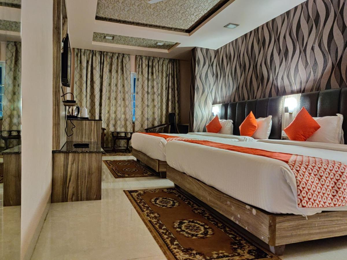 Hotel Vip Square بوري المظهر الخارجي الصورة