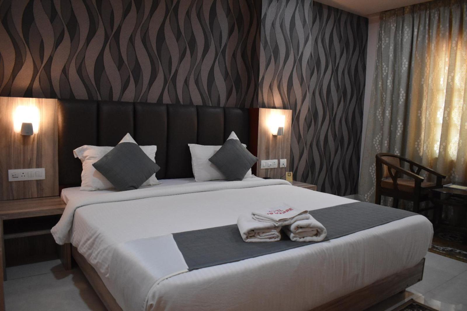 Hotel Vip Square بوري المظهر الخارجي الصورة